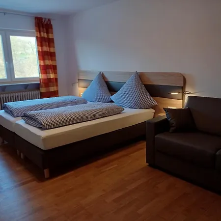 Reinhardt بيت ريفي آلفلد